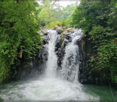 4 Reason Why Must Try Waterfall North Bali Jumping Tour